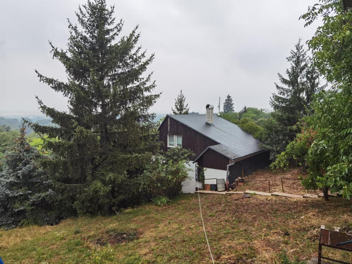 Апартаменты Sunset House Piestany Cervena Veza Banka Экстерьер фото