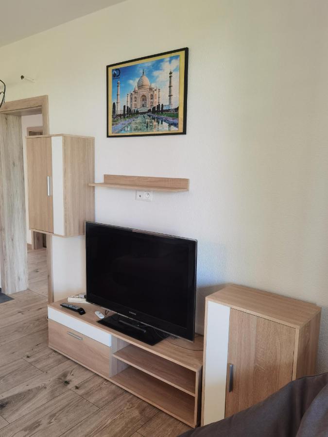 Апартаменты Sunset House Piestany Cervena Veza Banka Экстерьер фото